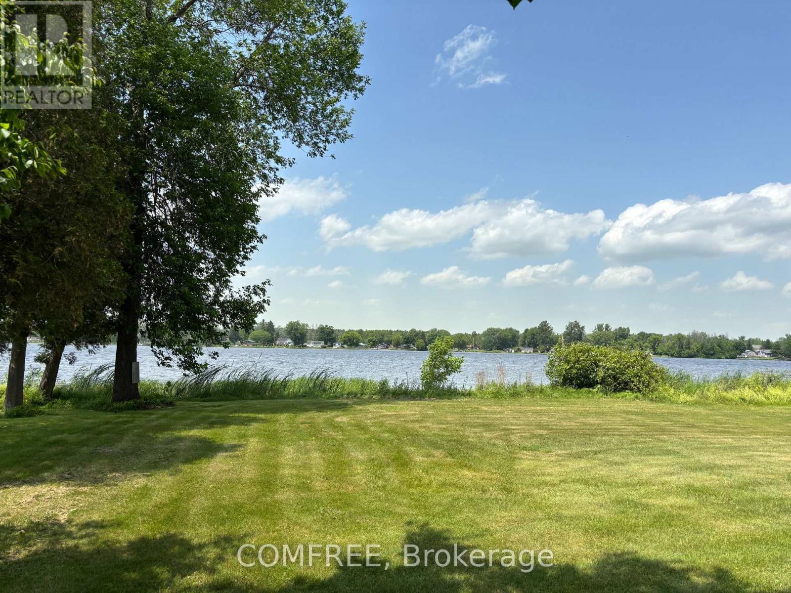 Photo 7 of 72 Corktown Lane, Merrickvillewolford ON