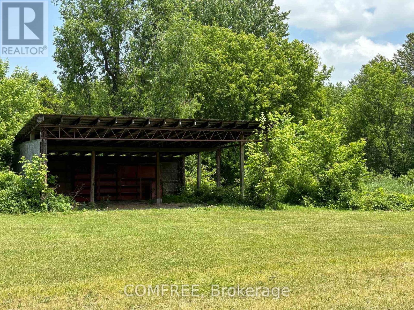 Photo 29 of 72 Corktown Lane, Merrickvillewolford ON