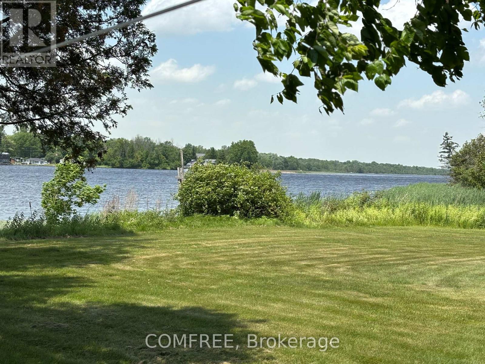 Photo 9 of 72 Corktown Lane, Merrickvillewolford ON