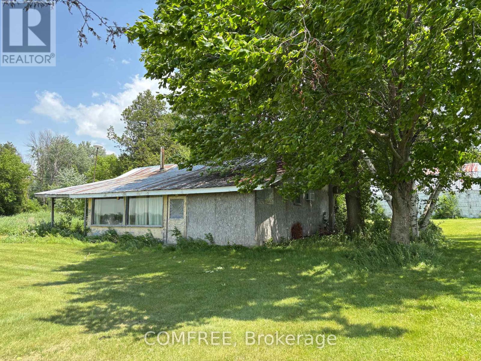 Photo 34 of 72 Corktown Lane, Merrickvillewolford ON