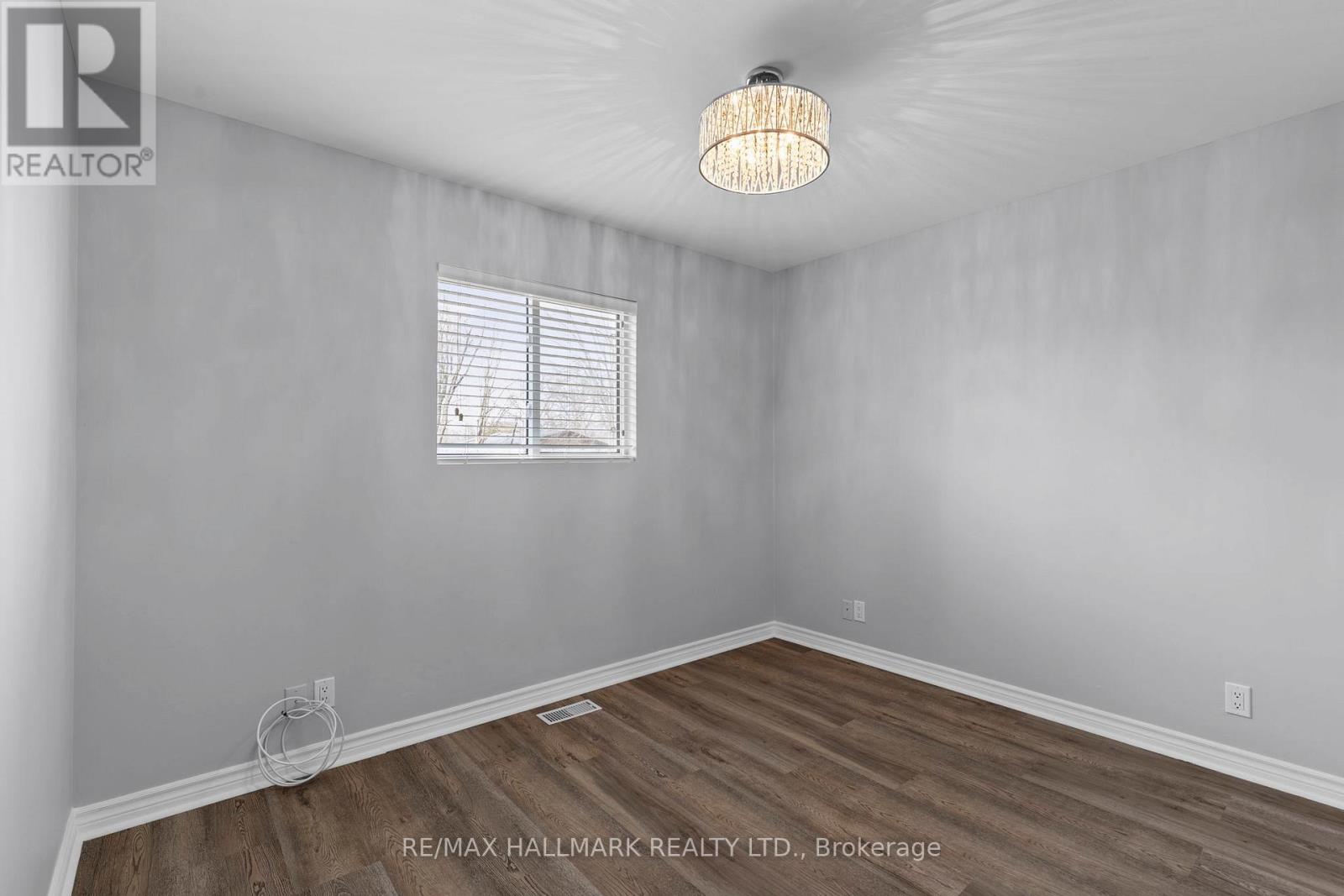 Photo 26 of 13 Pinetree Court, Ramara ON