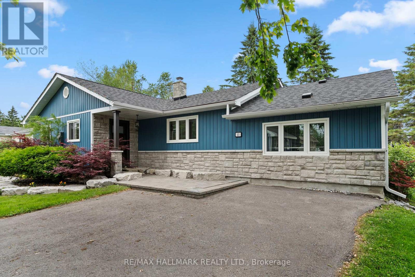 Photo 10 of 13 Pinetree Court, Ramara ON