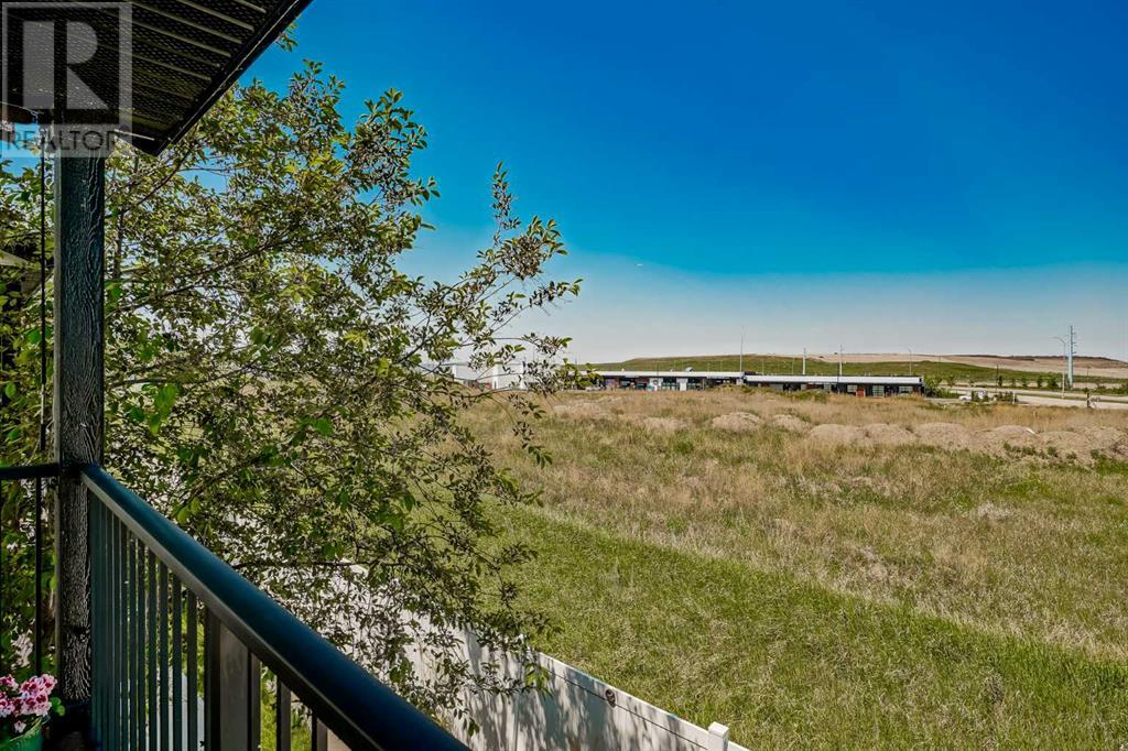 313 Copperpond Landing SE, Calgary, Alberta
