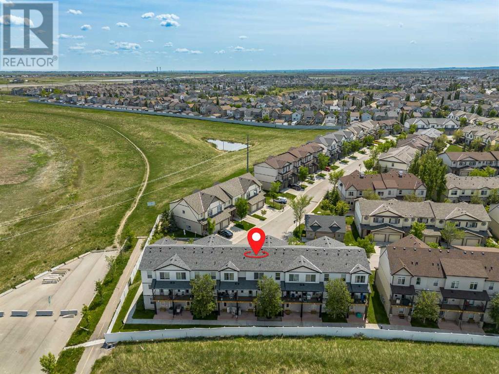 Single Family House for Sale in  Copperpond Landing SE Copperfield Calgary 