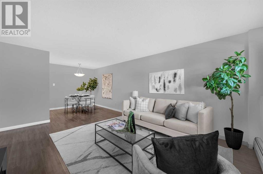 Single Family House for Sale in    Avenue SW Windsor Park Calgary 