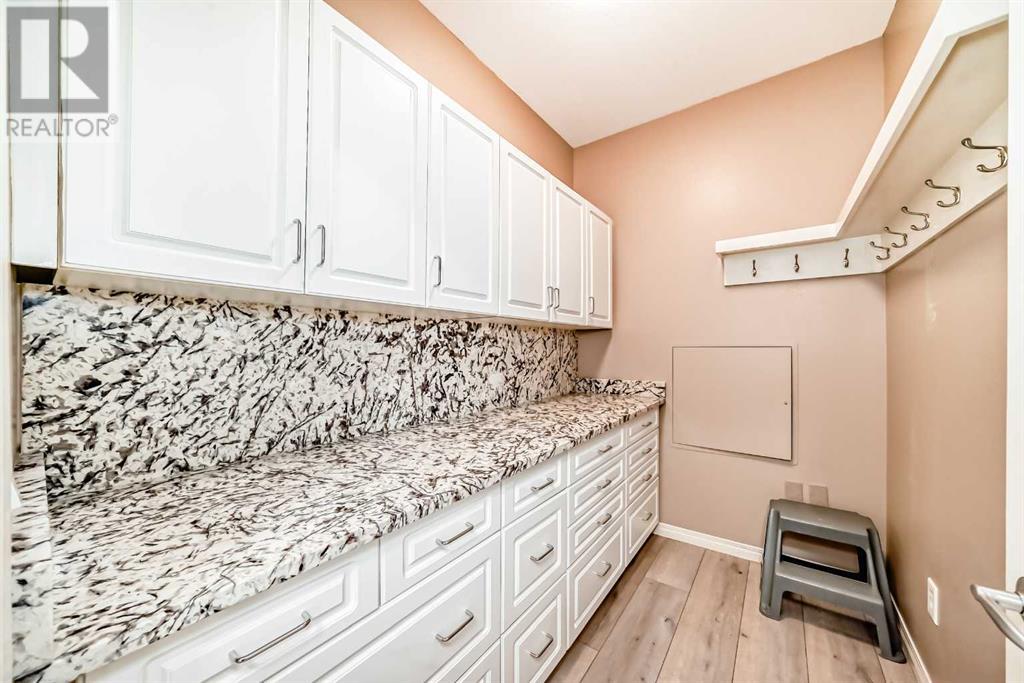 Single Family House for Sale in   Lake Fraser Court SE Lake Bonavista Calgary 