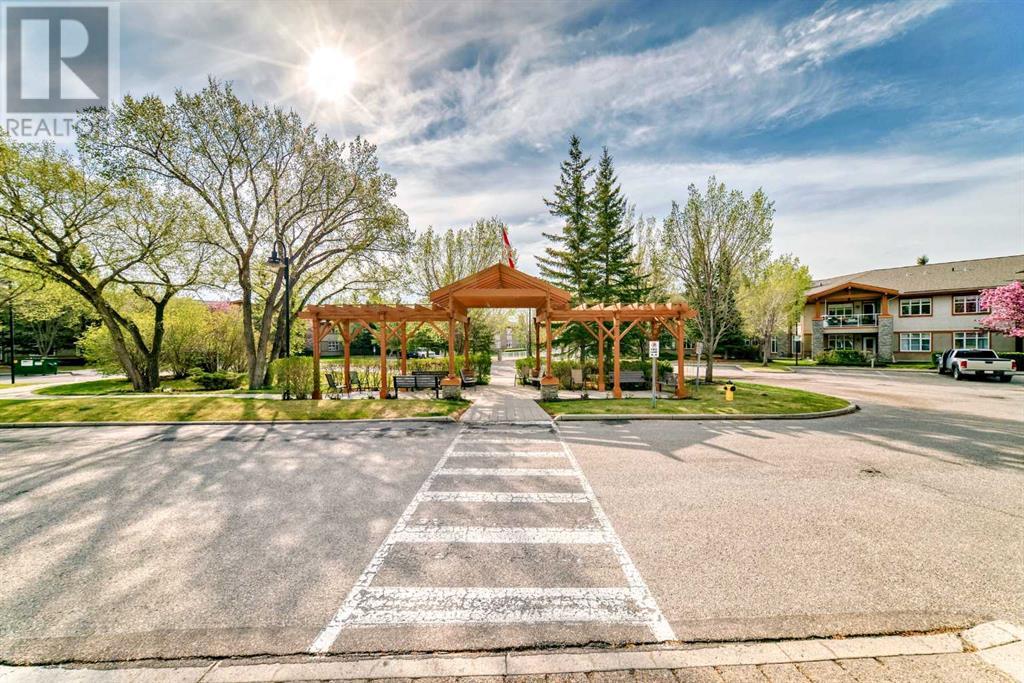 Single Family House for Sale in   Lake Fraser Court SE Lake Bonavista Calgary 