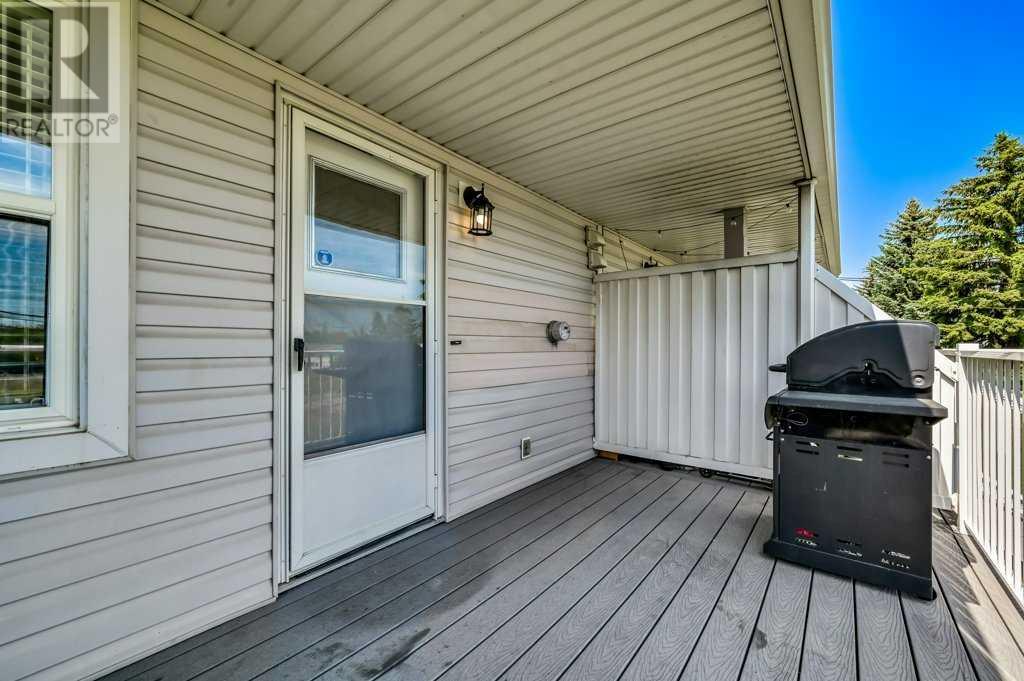 Single Family House for Sale in  Merrill Drive NE Winston Heights/Mountview Calgary 