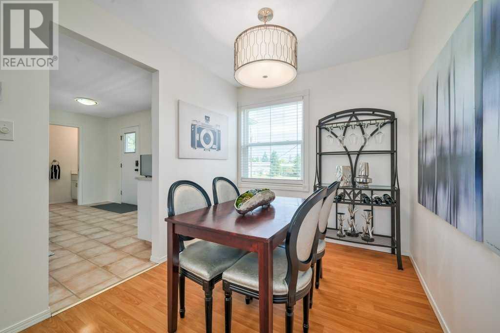 Single Family House for Sale in  Merrill Drive NE Winston Heights/Mountview Calgary 