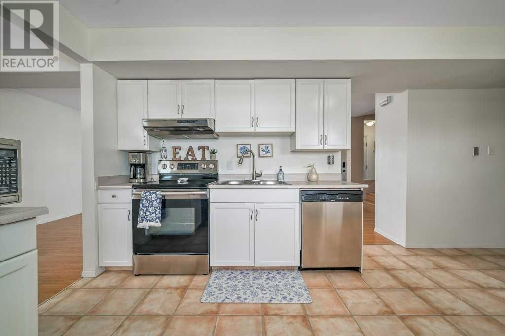 Single Family House for Sale in  Merrill Drive NE Winston Heights/Mountview Calgary 