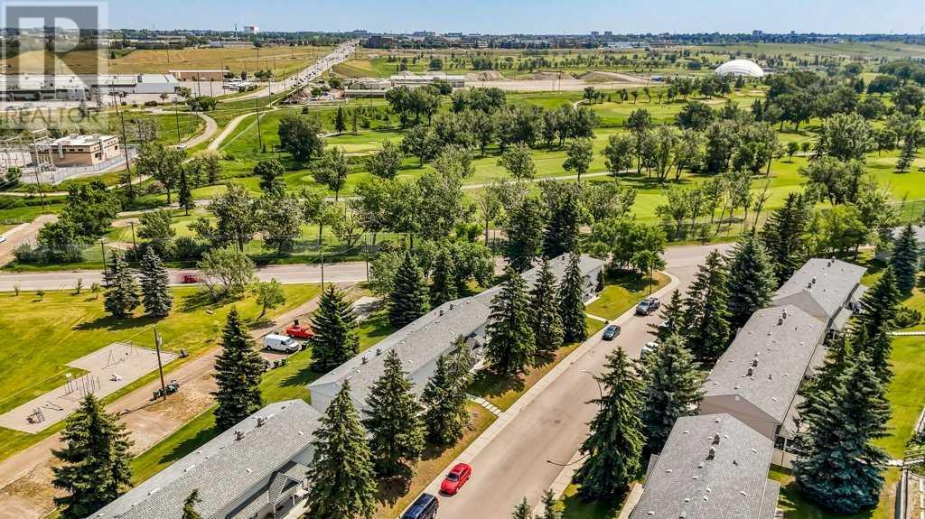 Single Family House for Sale in  Merrill Drive NE Winston Heights/Mountview Calgary 