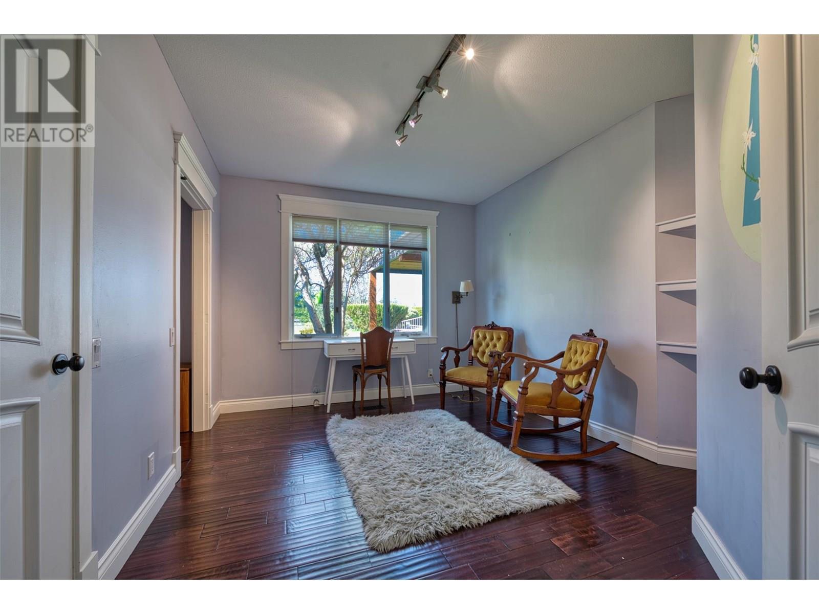 Photo 1 of 1117 Crawford Road, Kelowna BC