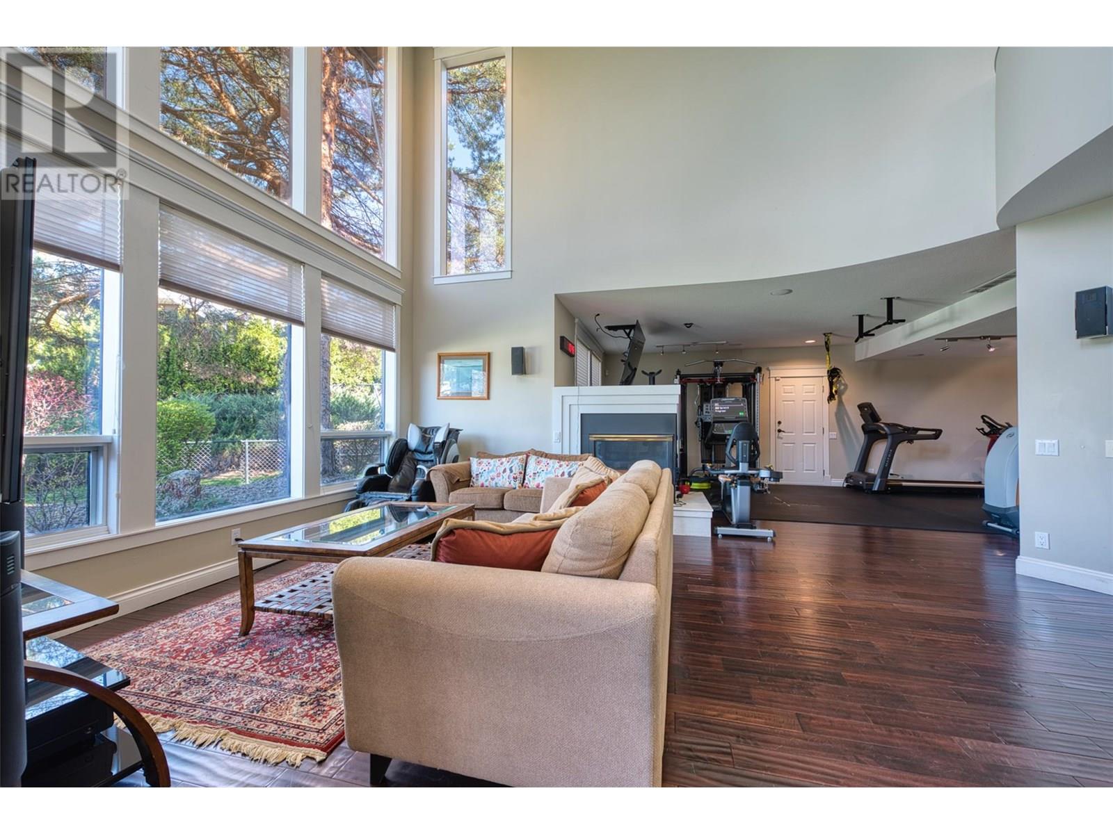 Photo 18 of 1117 Crawford Road, Kelowna BC