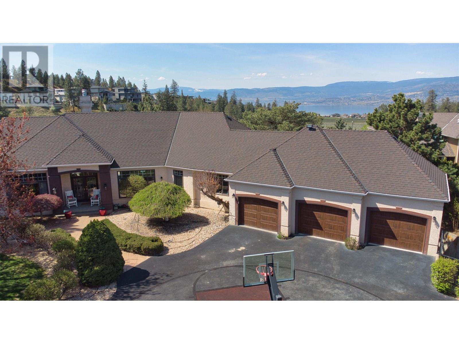 Photo 32 of 1117 Crawford Road, Kelowna BC