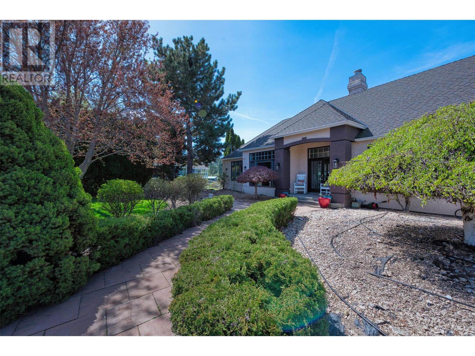 Photo 19 of 1117 Crawford Road, Kelowna BC