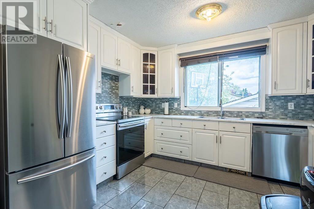 Single Family House Bungalow for Sale in  Rundleridge Road NE Rundle Calgary 