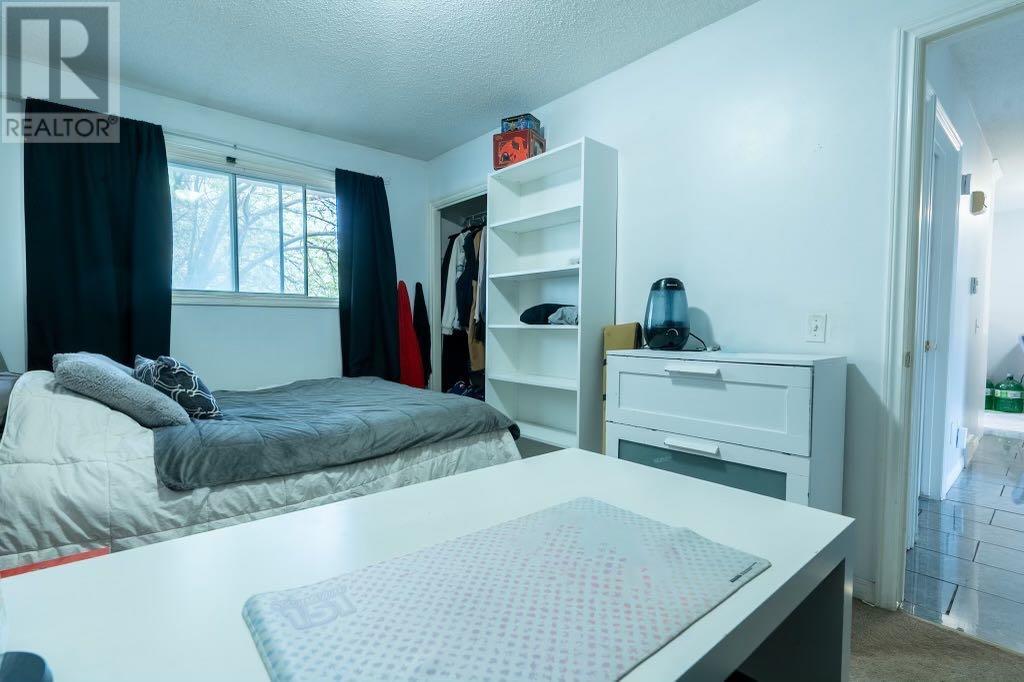 Single Family House Bungalow for Sale in  Rundleridge Road NE Rundle Calgary 