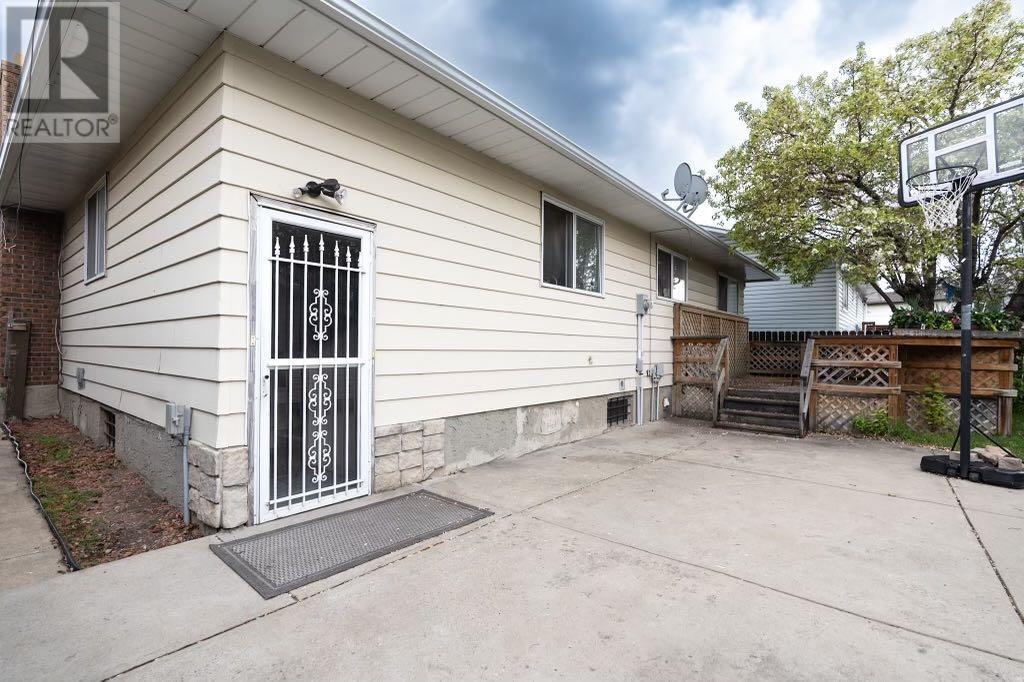 Single Family House Bungalow for Sale in  Rundleridge Road NE Rundle Calgary 