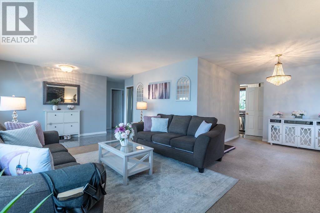 Single Family House Bungalow for Sale in  Rundleridge Road NE Rundle Calgary 