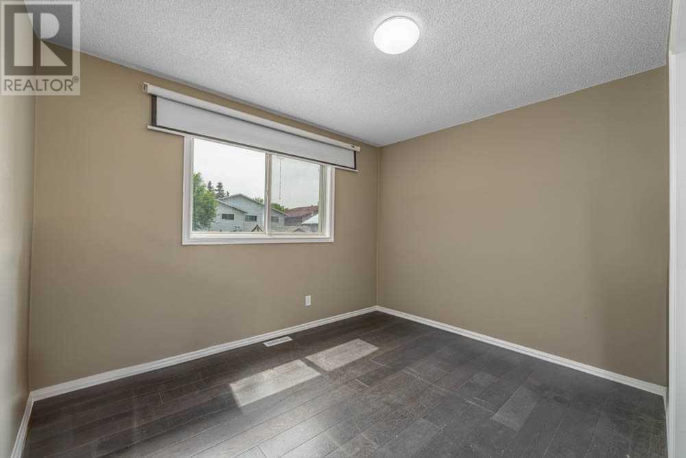 Single Family House Bungalow for Sale in  Whitworth Way NE Whitehorn Calgary 