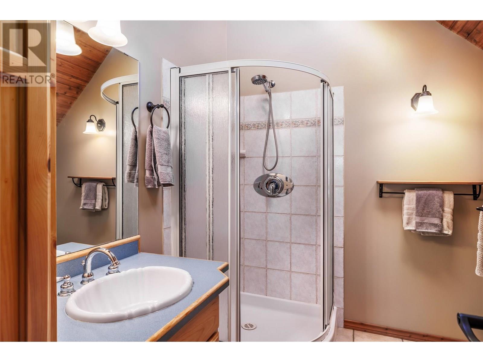  9434 Hodges Road, Vernon