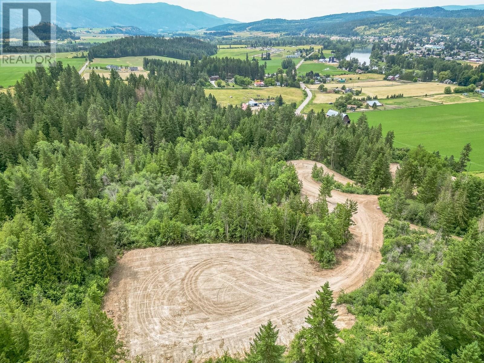 229 Enderby Grindrod Road, Enderby