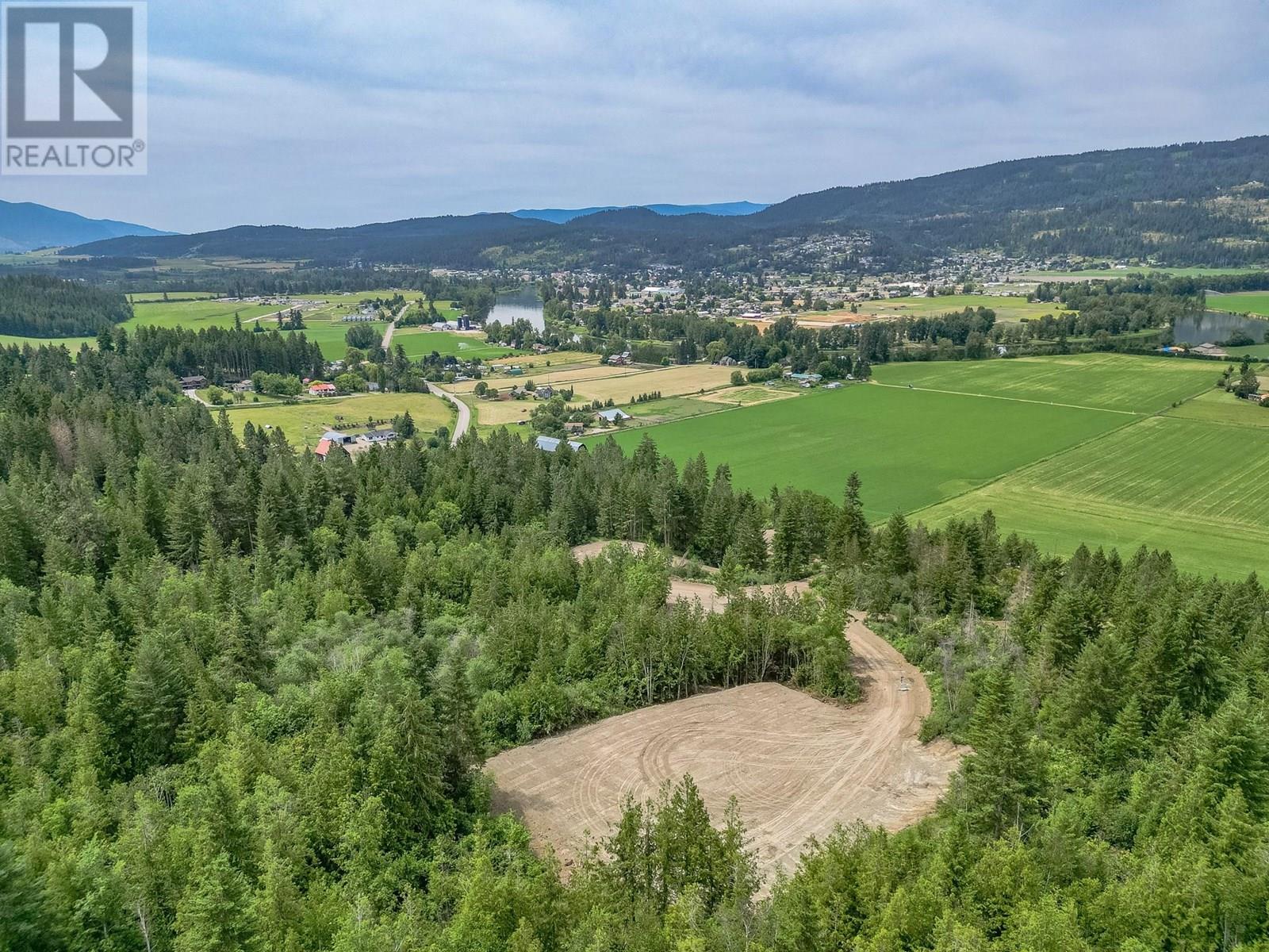  229 Enderby Grindrod Road, Enderby