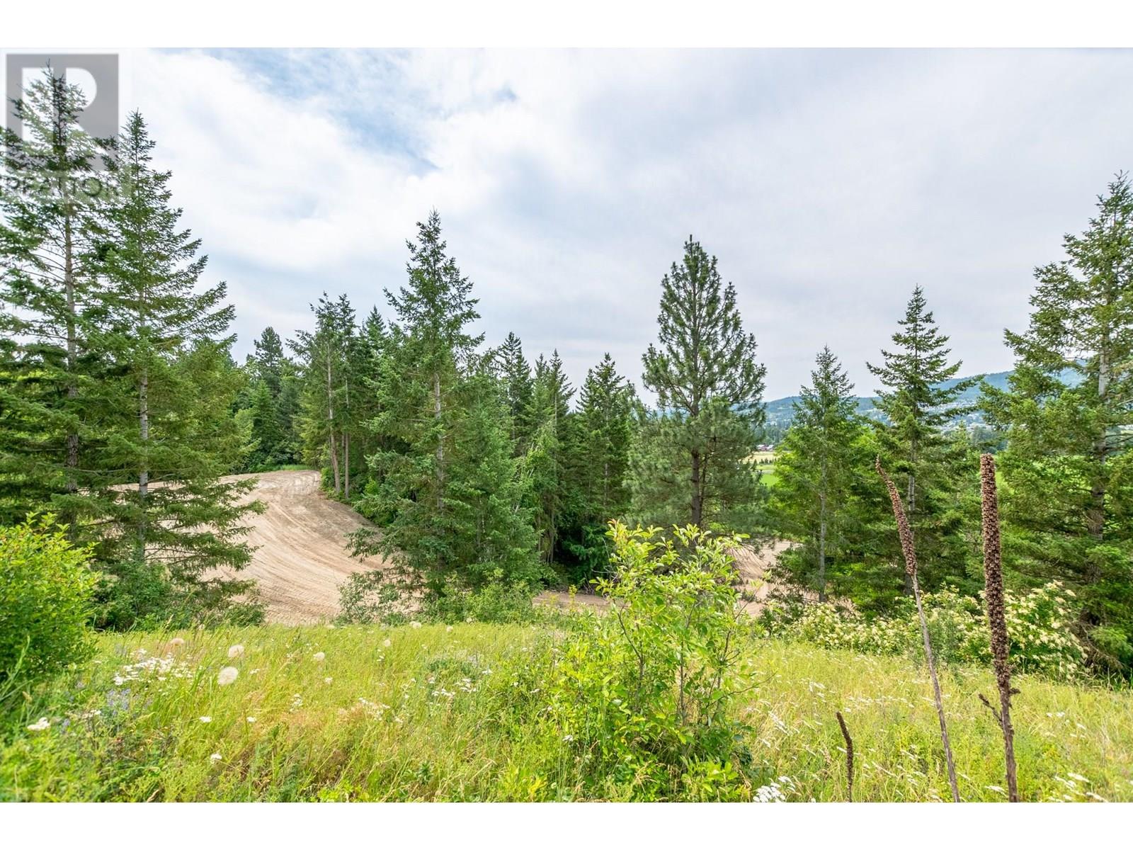  229 Enderby Grindrod Road, Enderby