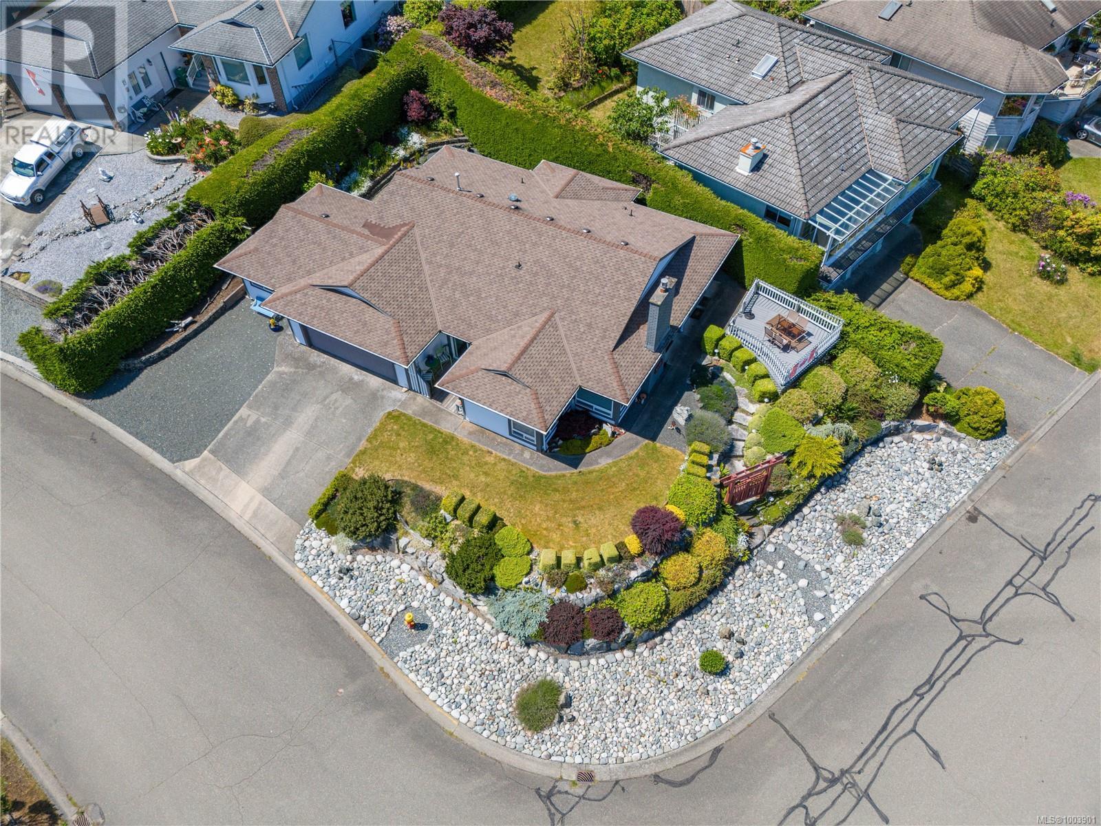 6039 Icarus Dr, Nanaimo
