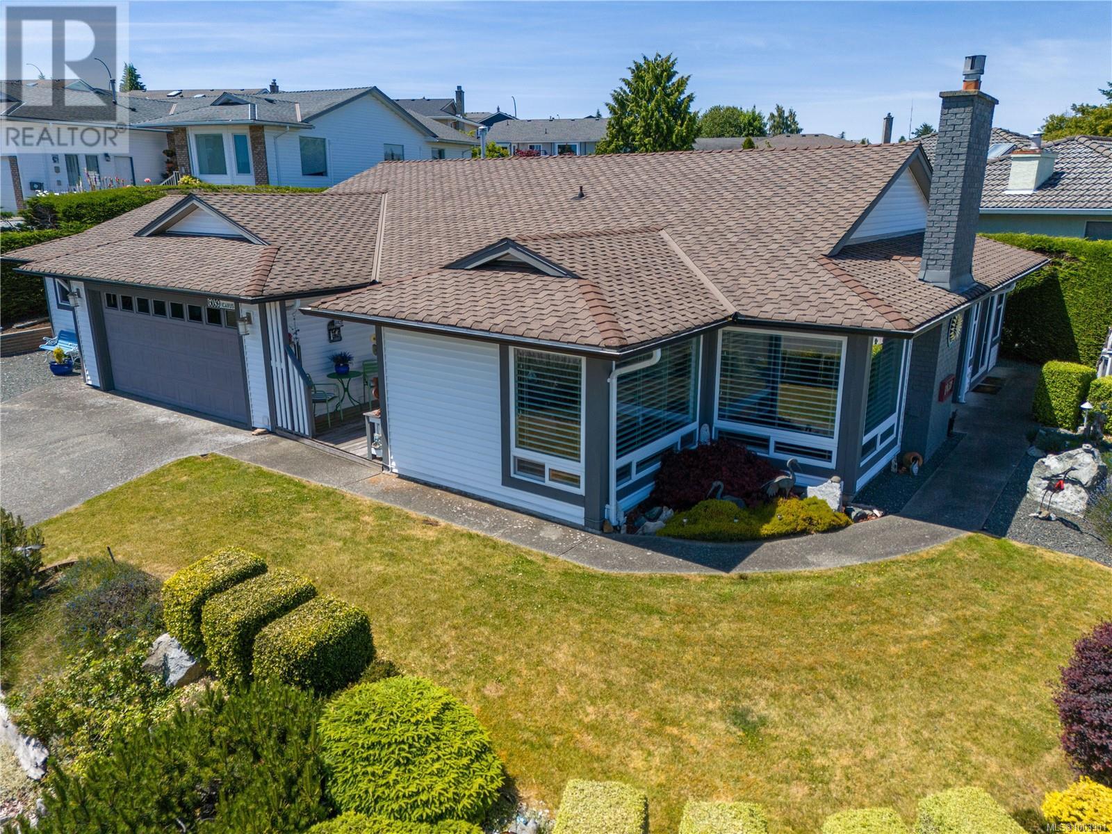 6039 Icarus Dr, Nanaimo