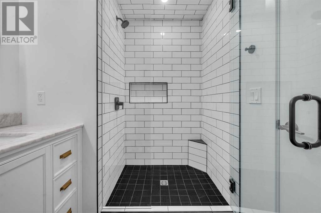 67, 70 Beacham Way NW, Calgary, Alberta