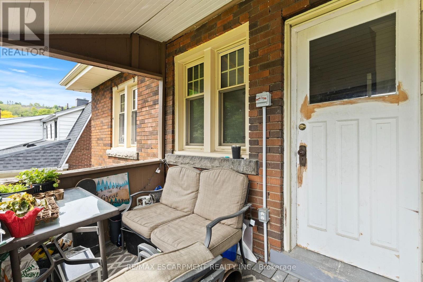 Photo 30 of 155 Balmoral Avenue S, Hamilton ON