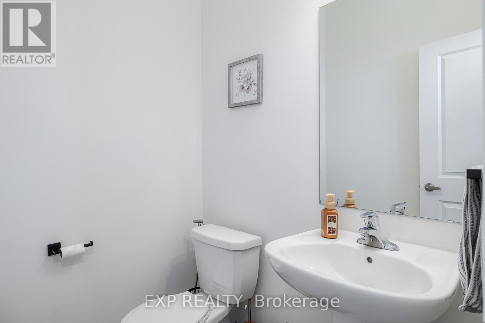 Photo 12 of 469 Provident Way, Hamilton ON