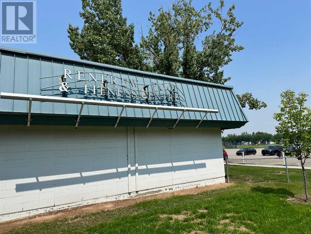 Single Family House for Sale in  Regent Crescent NE Renfrew Calgary 