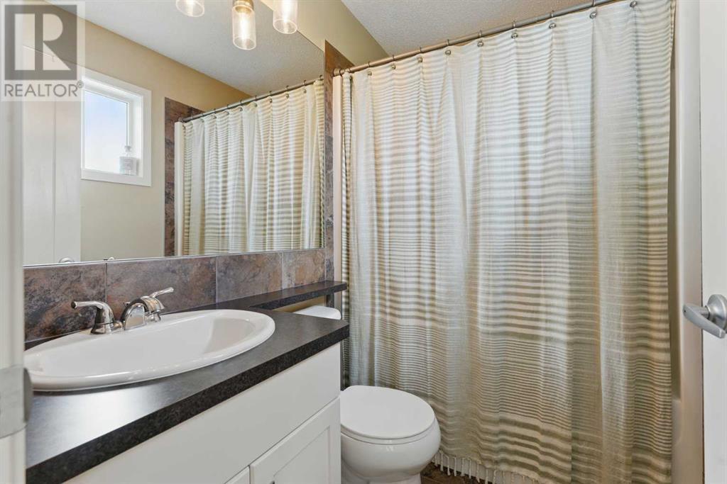 Single Family House for Sale in  Evansridge Circle NW Evanston Calgary 