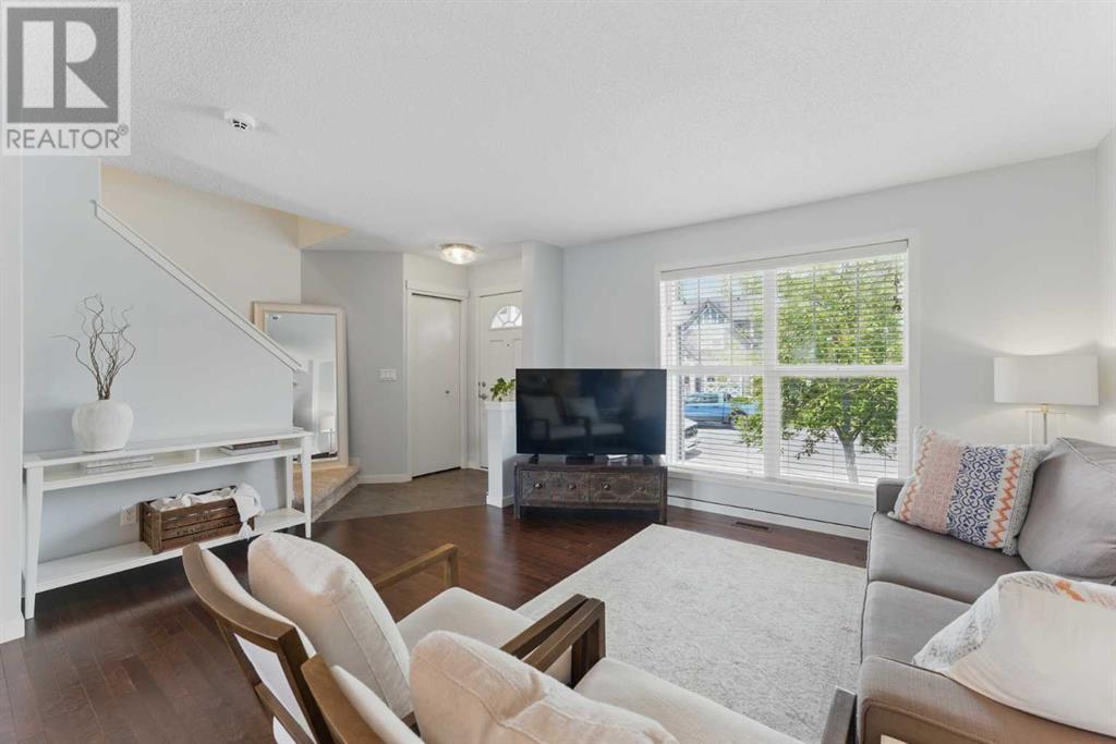 Single Family House for Sale in  Evansridge Circle NW Evanston Calgary 