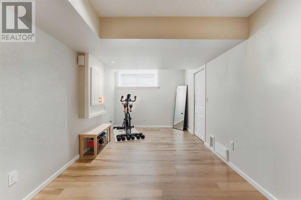 Single Family House for Sale in  Evansridge Circle NW Evanston Calgary 