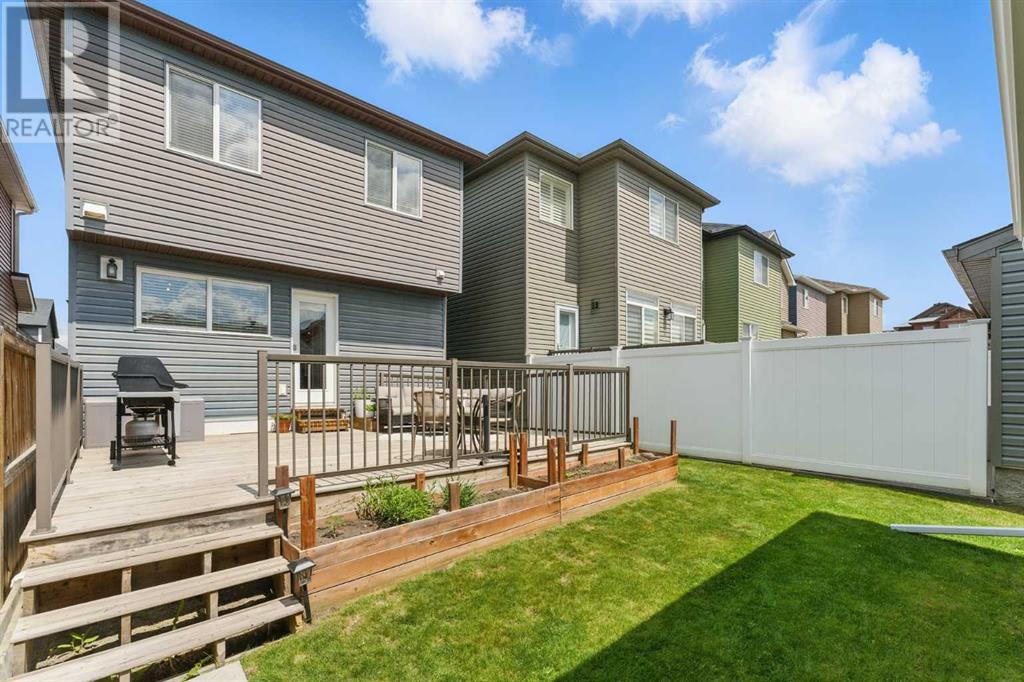 Single Family House for Sale in  Evansridge Circle NW Evanston Calgary 