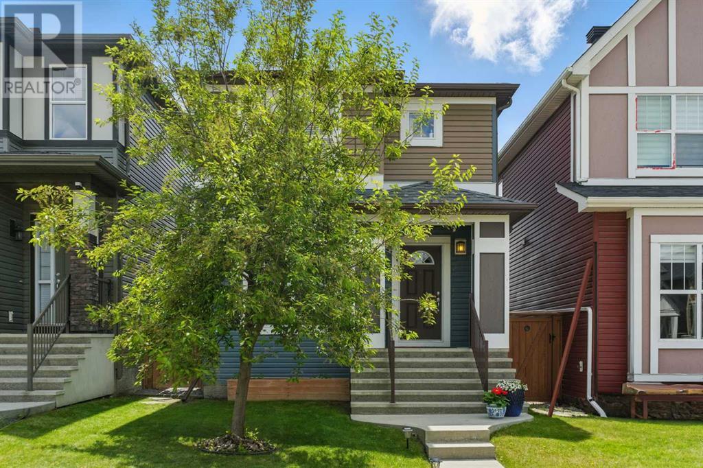 Single Family House for Sale in  Evansridge Circle NW Evanston Calgary 