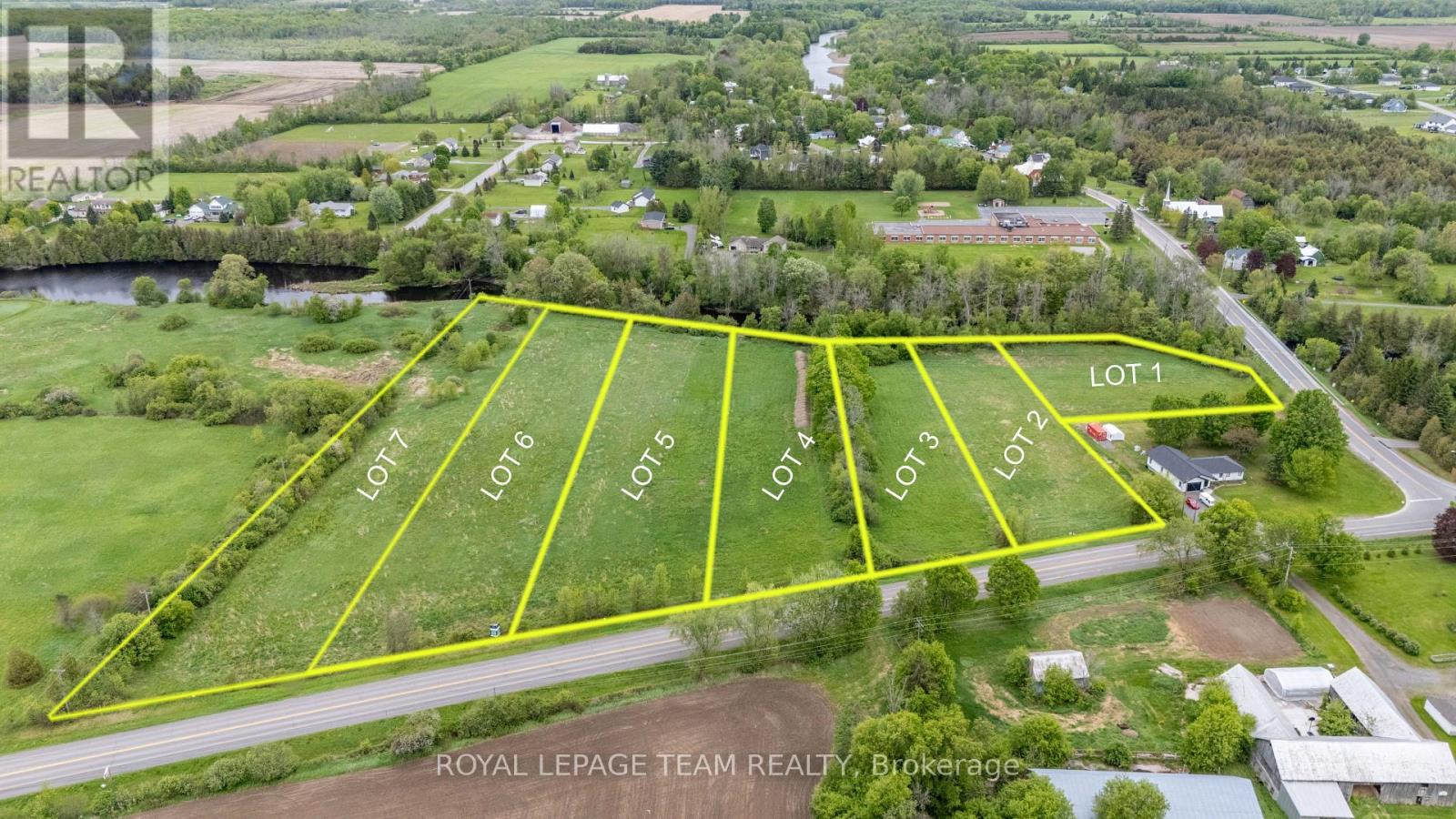 Photo 2 of 1722 County 18 Road, North Grenville ON