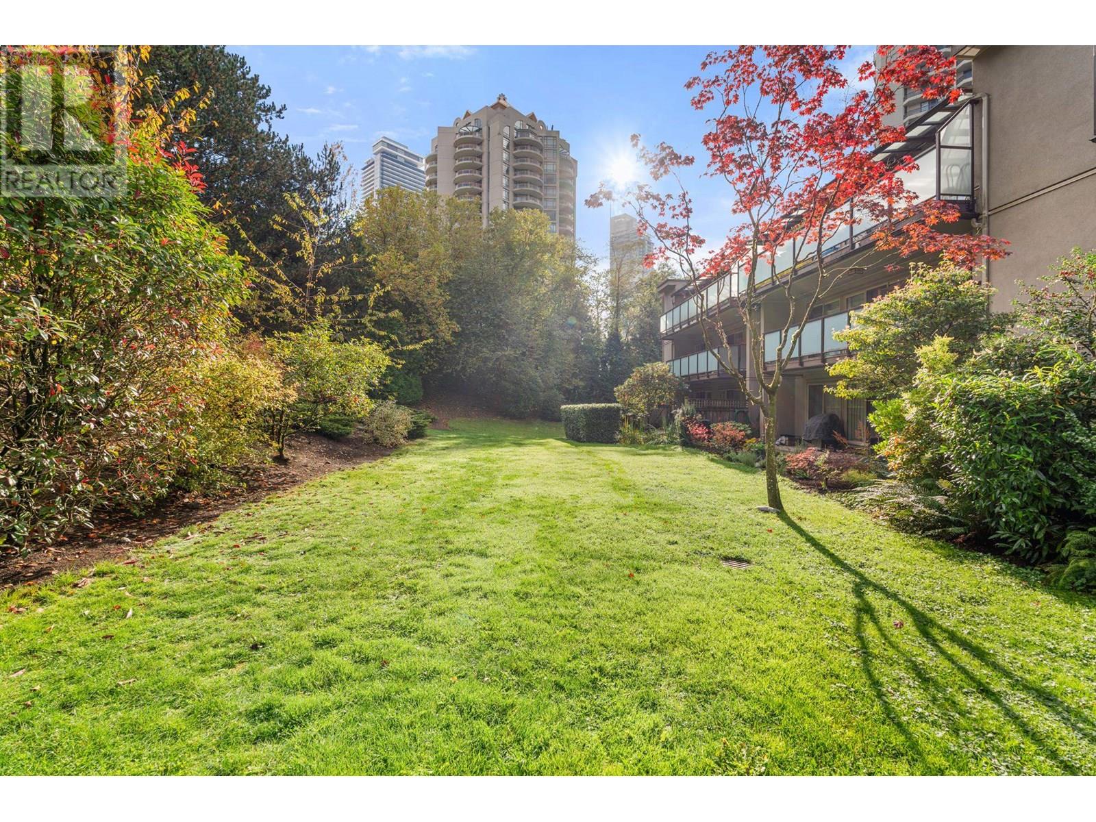 Photo 18 of 215 4373 Halifax Street, Burnaby BC