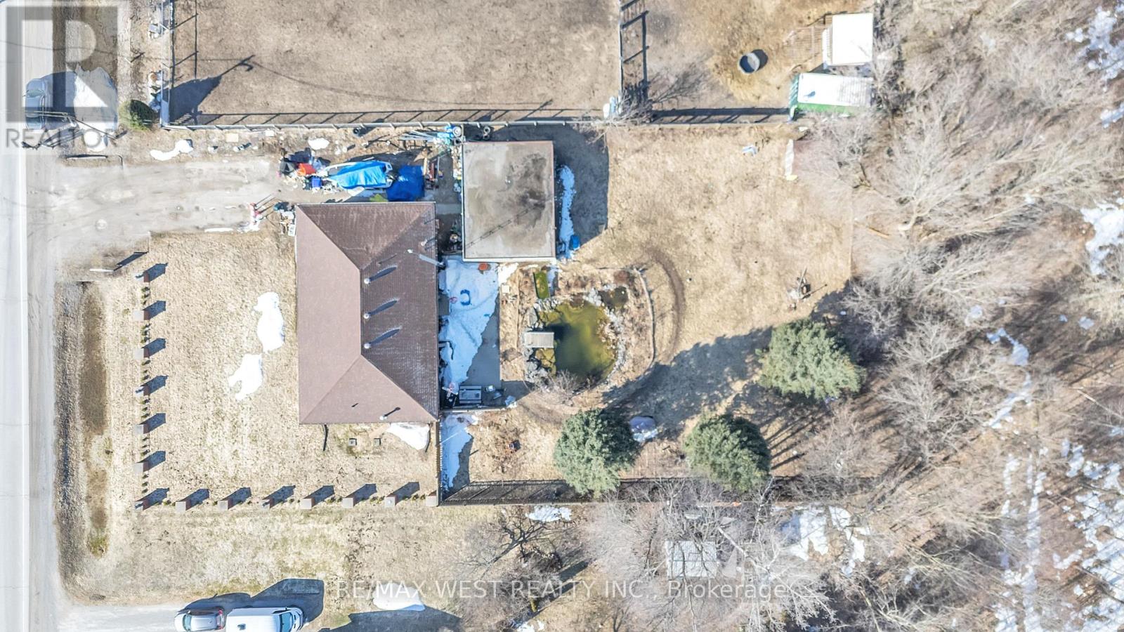 Photo 10 of 6098 Vasey Road, Springwater ON