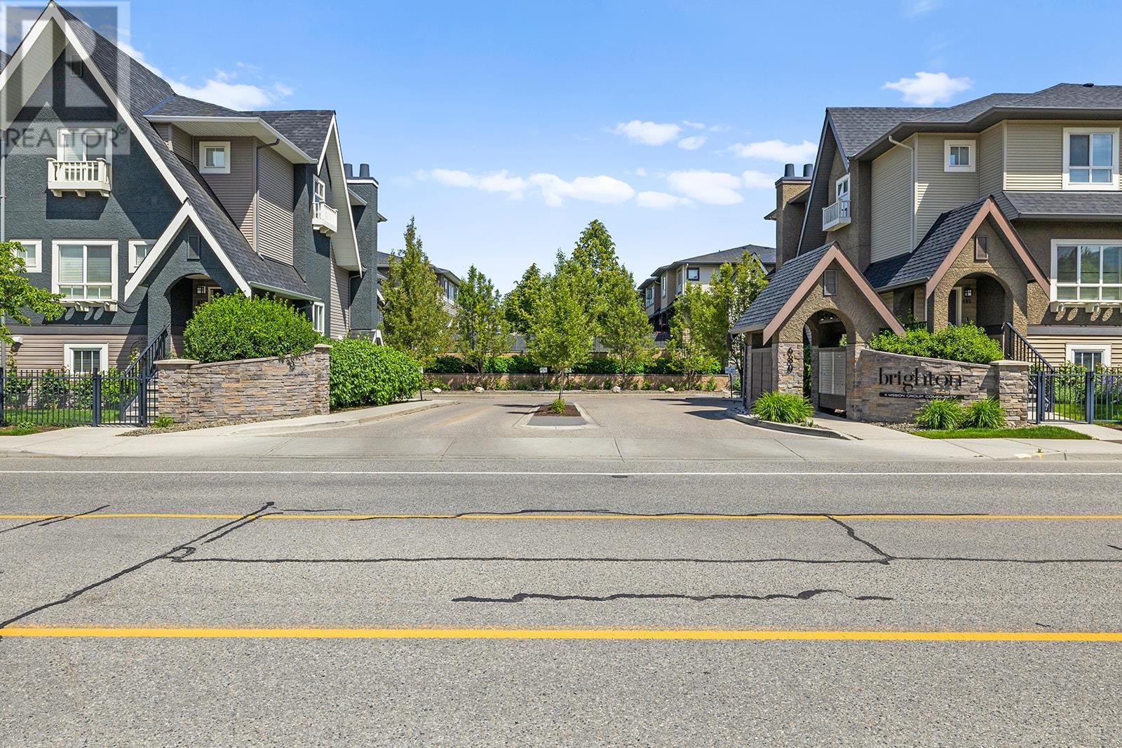 2 680 Old Meadows Road, Kelowna