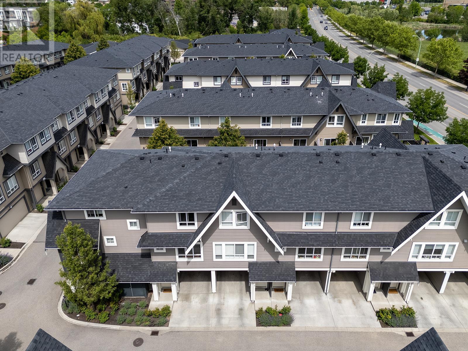 2 680 Old Meadows Road, Kelowna