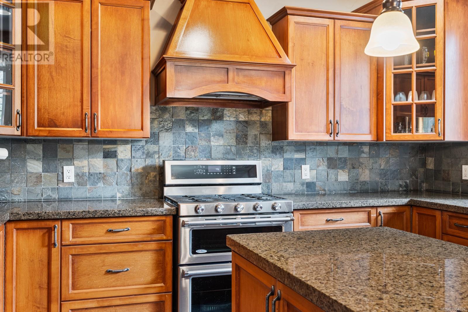 Photo 9 of 1245 Rockhampton Close, Langford BC