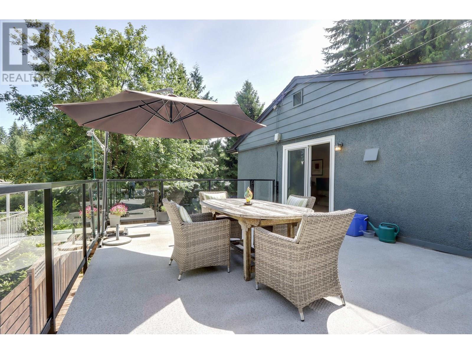 Photo 3 of 999 Frederick Road, North Vancouver BC