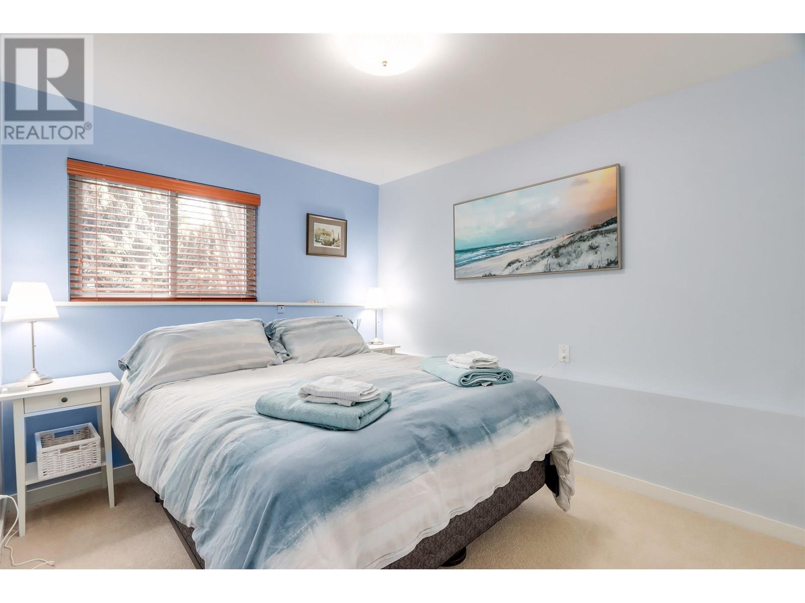 Photo 20 of 999 Frederick Road, North Vancouver BC