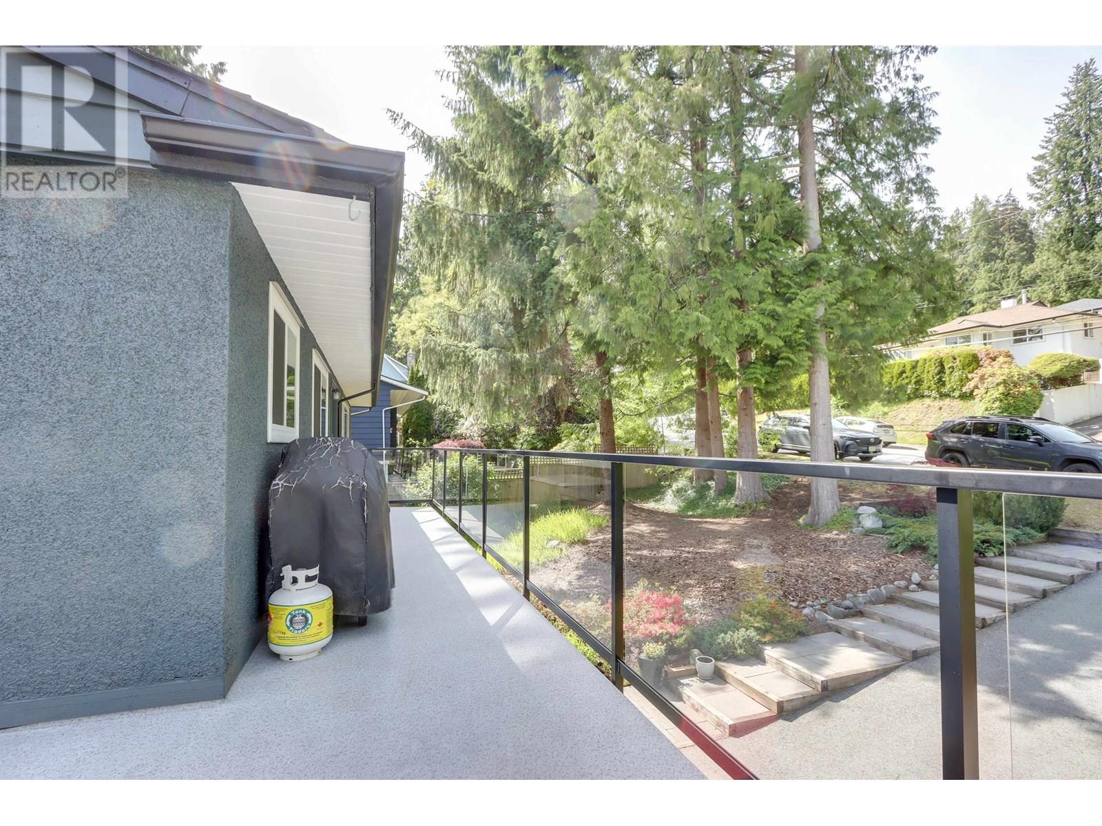 Photo 1 of 999 Frederick Road, North Vancouver BC