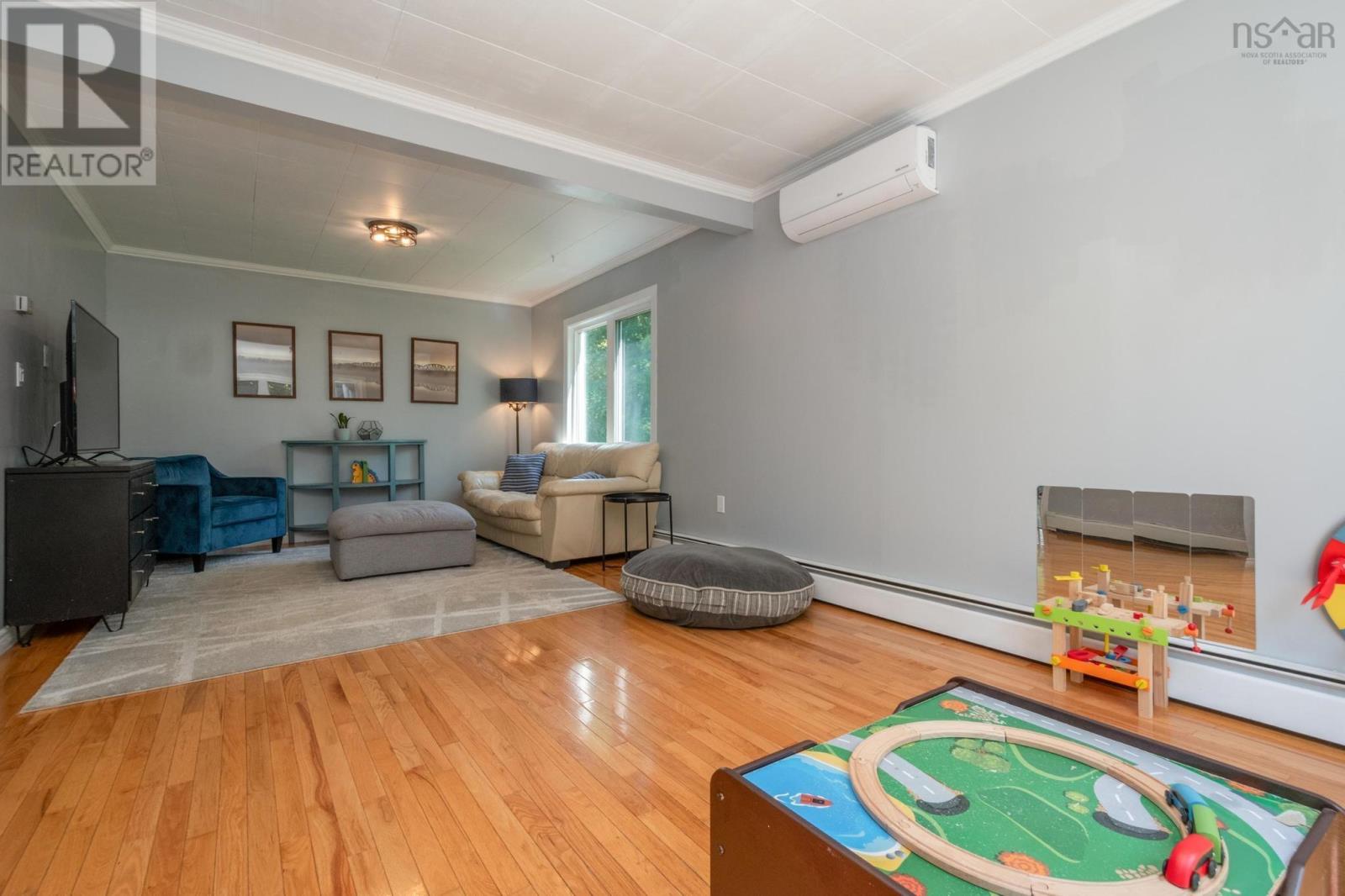 Single Family House for Sale in  Buchanan Road Rockland 