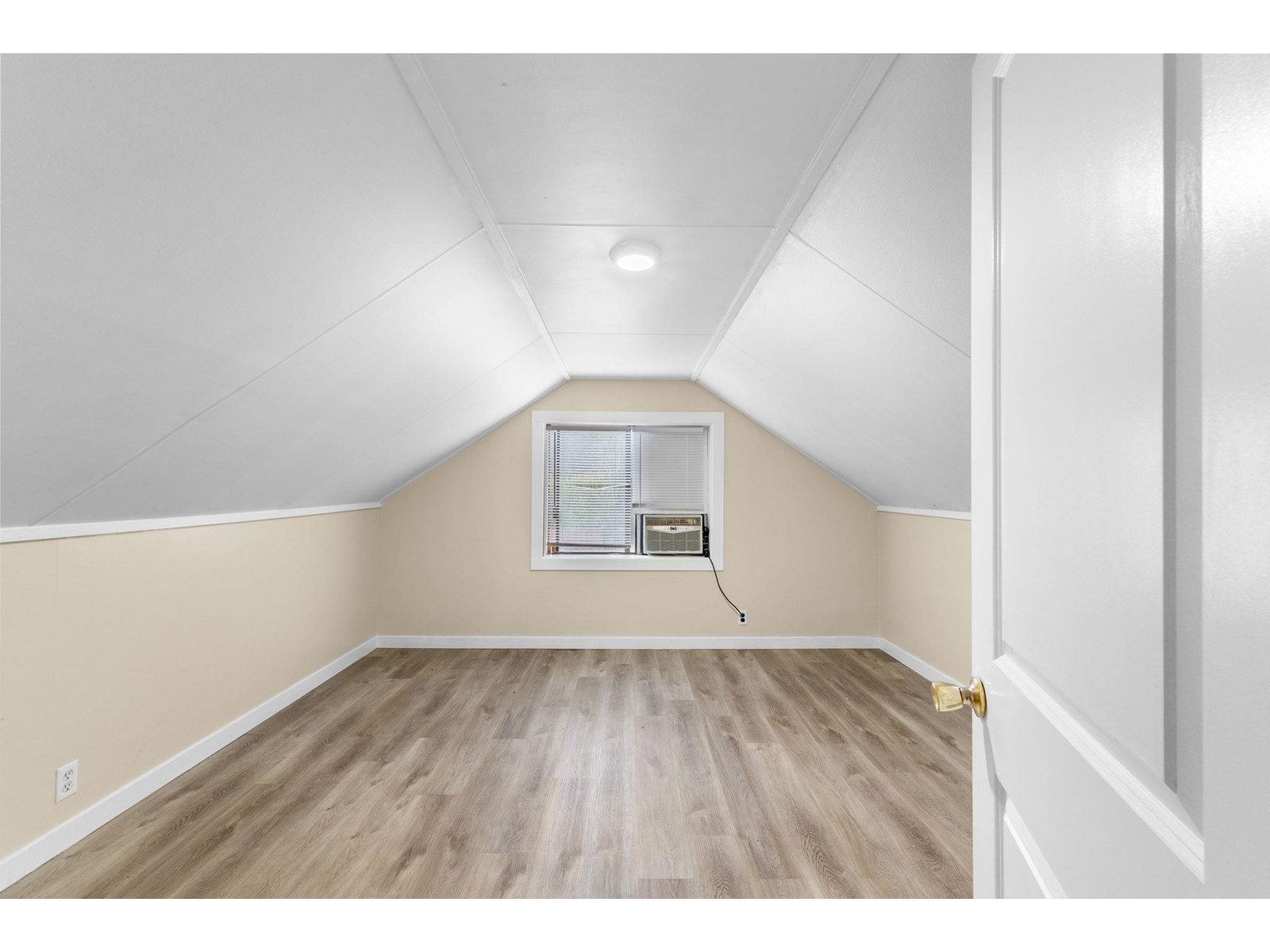 23038 FRASER HIGHWAY, Langley real estate listing R3016851